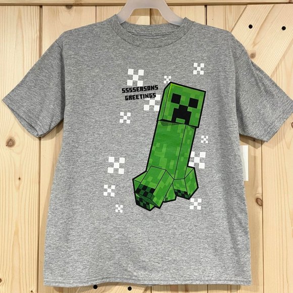 Minecraft Other - 5/$20 NEW 6-7 Boys Minecraft Christmas T-Shirt
